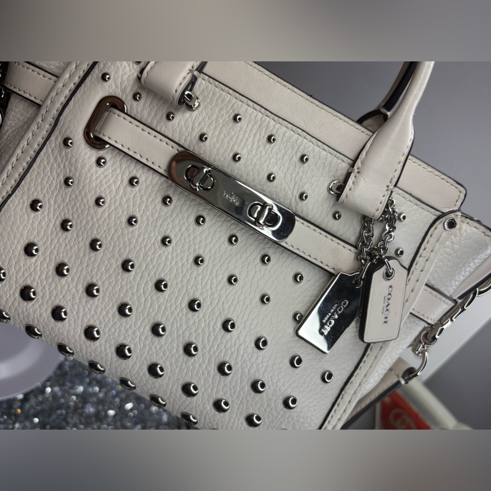 Coach 2018 Swagger 15 with ombre rivets Satchel w/ matching Wallet EUC - Picture 3 of 17